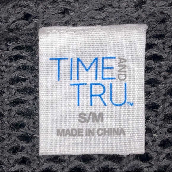 Small/Medium Black Open Knit Crochet Style Shrug Sweater Boho Goth Bohemian - Picture 8 of 16